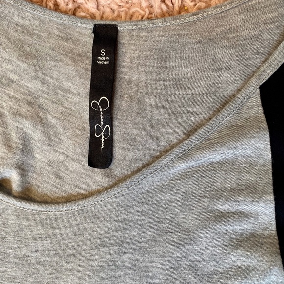 Jessica Simpson Sheer 3/4 Sleeve Top shirt Black and Gray – Size Small - Picture 3 of 3